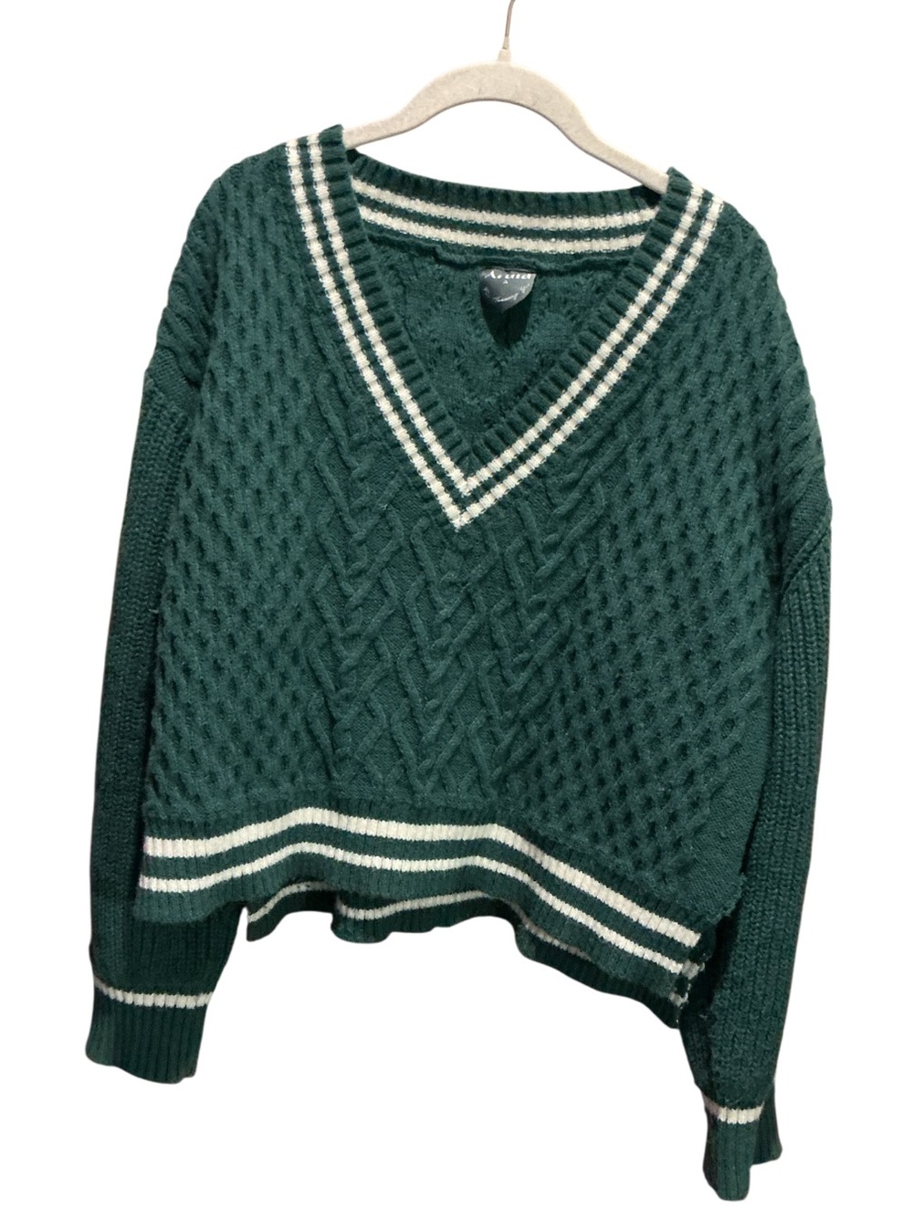 ARULA Women’s Ribbed V Neck Sweater